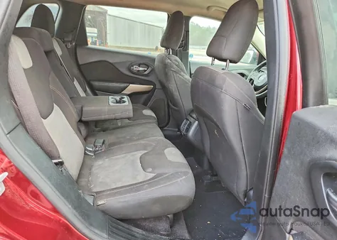 2018 Jeep Cherokee Latitude z USA, uszkodzony, nr VIN 1C4PJLCB6JD611705